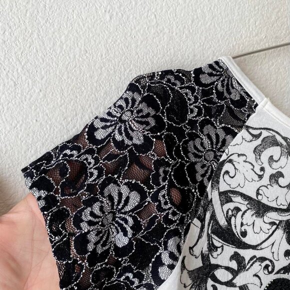 Vocal y2k 2000s Made in USA vintage white and black rhinestone bling top Medium - Picture 5 of 5